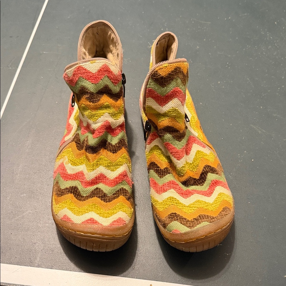 Colorful Zigzag handmade Shoes